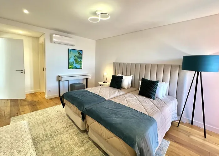 One - Luxurious By Hd Виламура