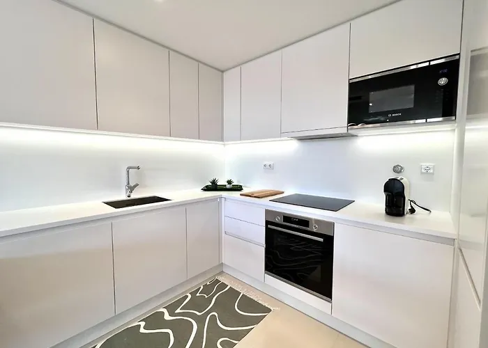 Апартаменты One - Luxurious By Hd