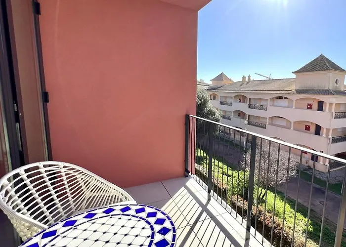 One - Luxurious By Hd Апартаменты