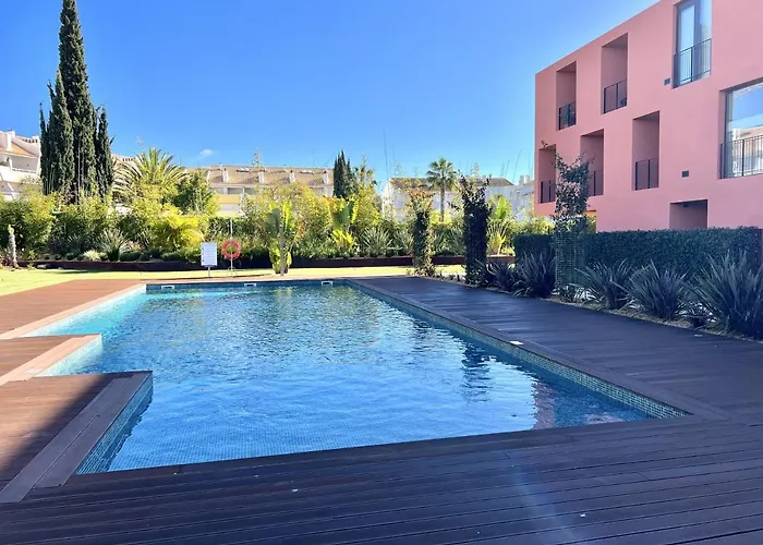 One - Luxurious By Hd Виламура