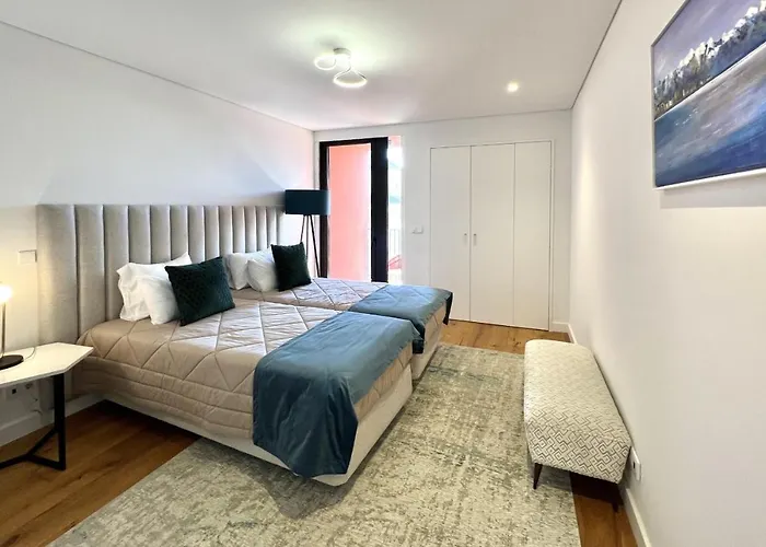 One - Luxurious By Hd Виламура